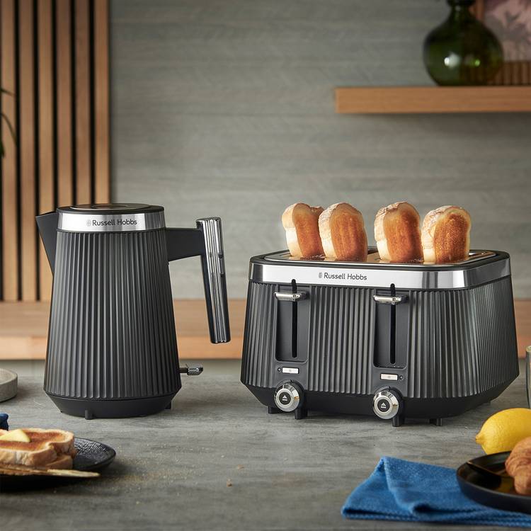 Russell Hobbs Bronte 4 slice toaster matte black (British brand)