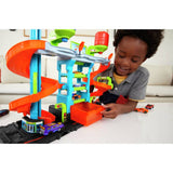 Hot Wheels City Mega Car Wash playset with Colour Shifters car - British product