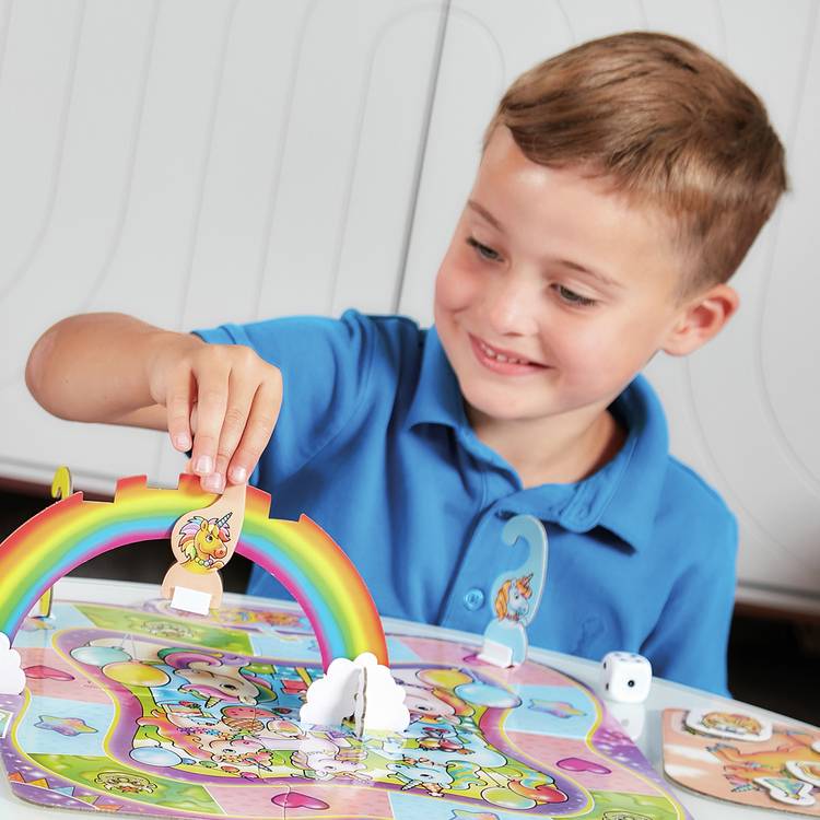 Orchard Toys unicorn board game for children aged 4-8 - British product