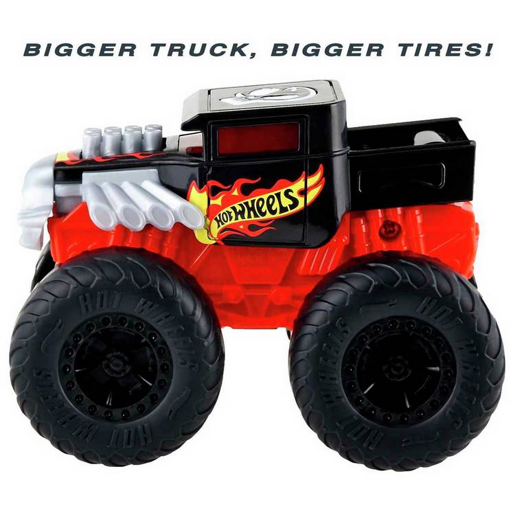 Hot Wheels Monster Trucks Roarin Wreckers 1:43 scale, UK version