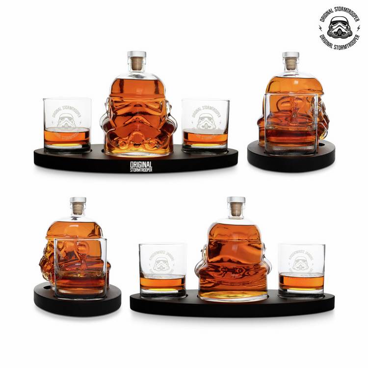 Star Wars Stormtrooper helmet decanter set with whisky glasses, imported from the UK