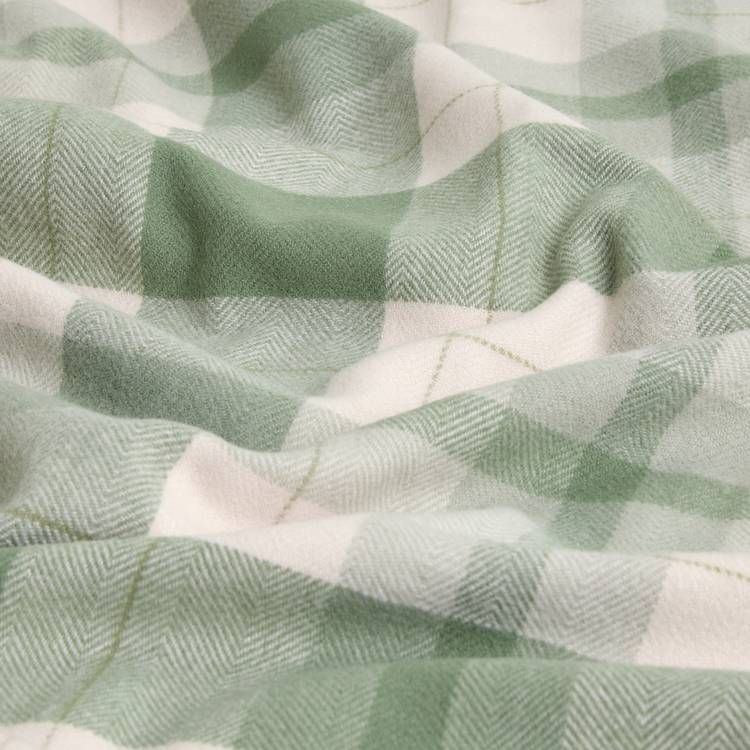 Argos Home green woven check throw 125x150cm - British product