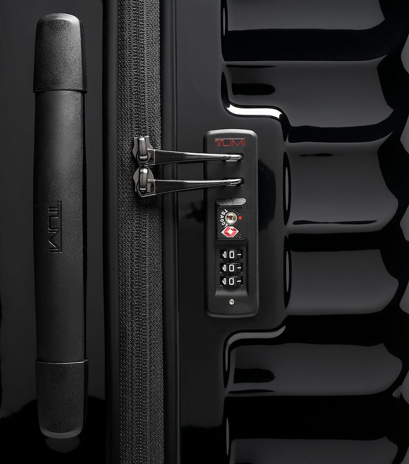 Tumi 19 Degree suitcase 86.5cm (British brand)