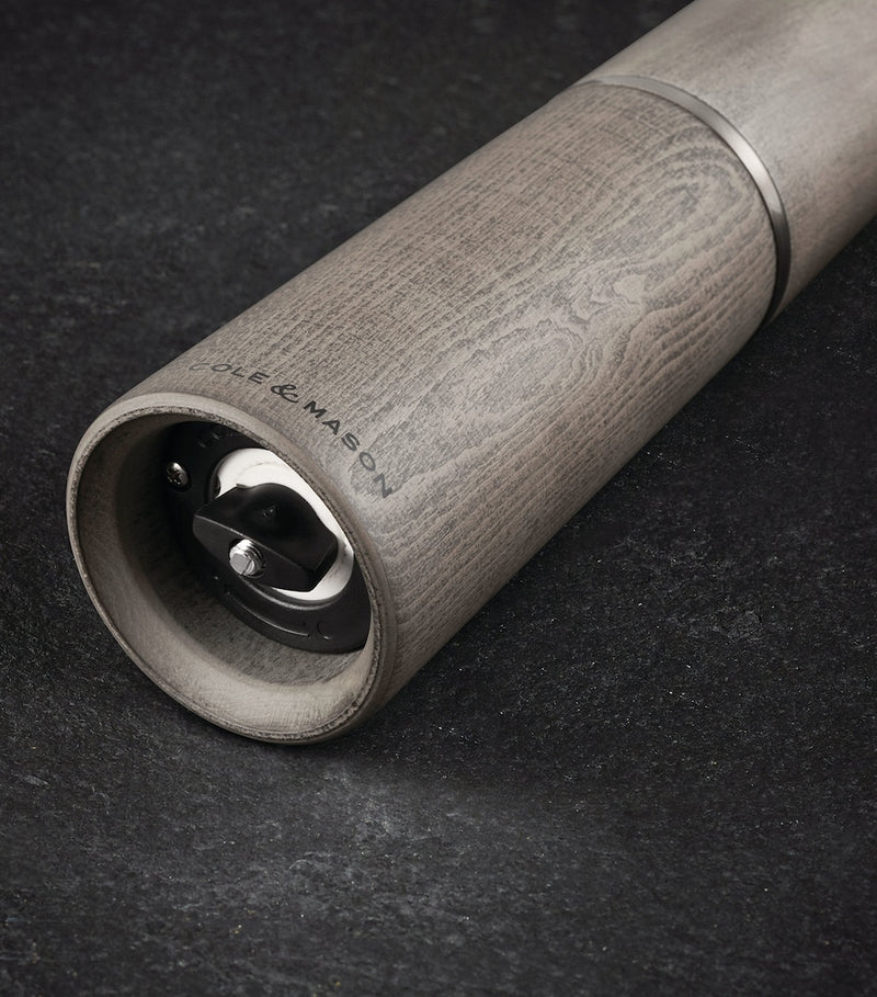 Cole & Mason Marlow salt and pepper mill set - British product