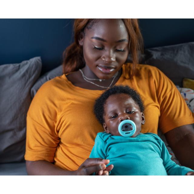 Tommee Tippee 0-6m Breastlike Soothers x2 2 per pack GOODS M&S