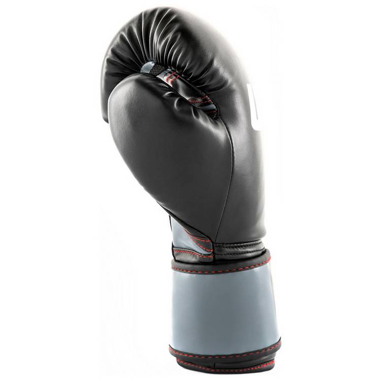 UFC 8oz boxing gloves with synthetic leather (British brand)