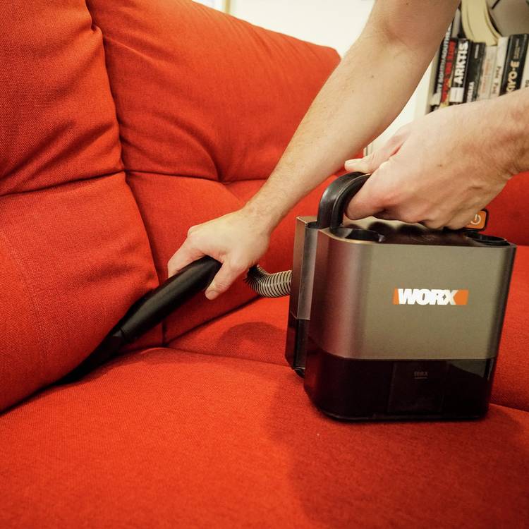 Worx cordless vacuum cleaner compact 20V, UK version