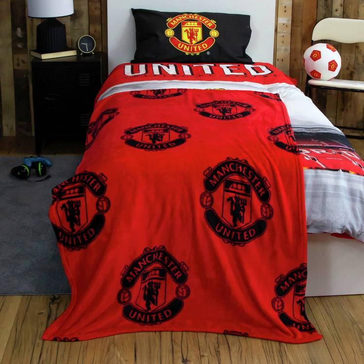 Manchester United red fleece throw 150x100cm - British product