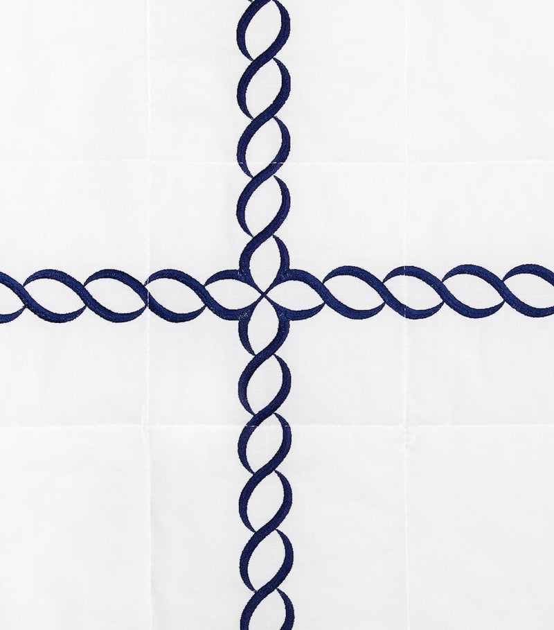 Pratesi Treccia super king bedspread 290x260cm, imported from the UK