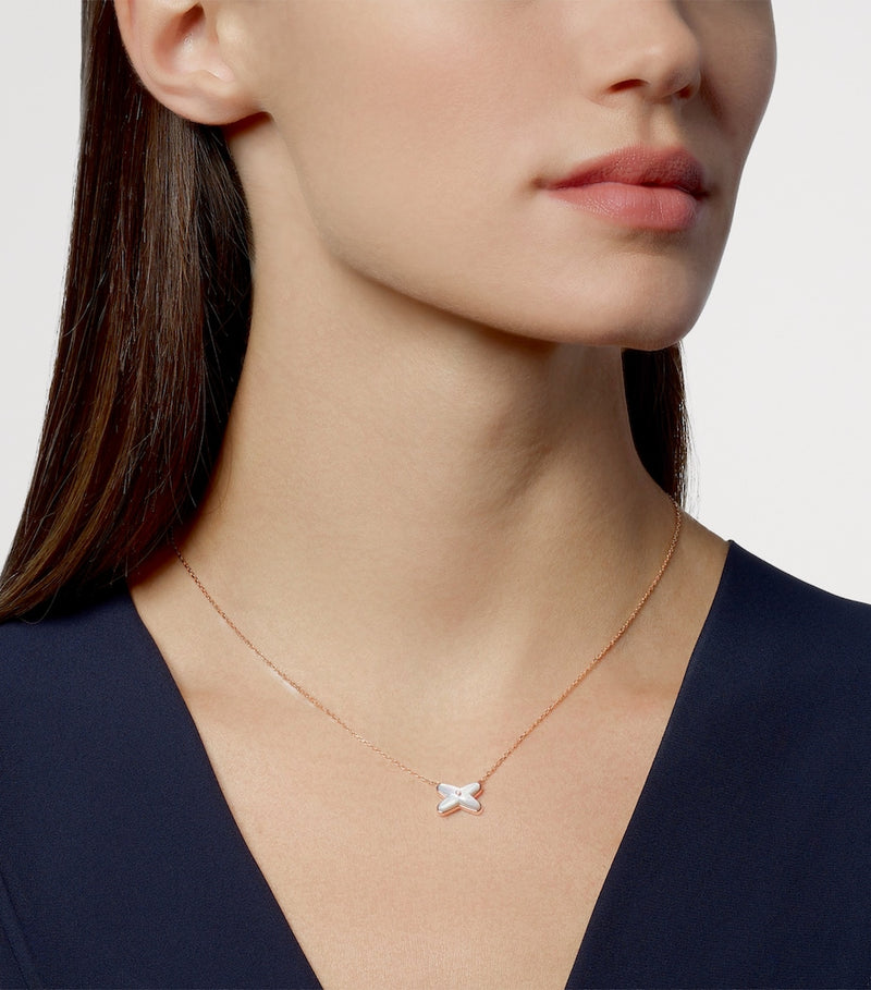 Chaumet Jeux de Liens pendant necklace in rose gold with mother-of-pearl, UK version