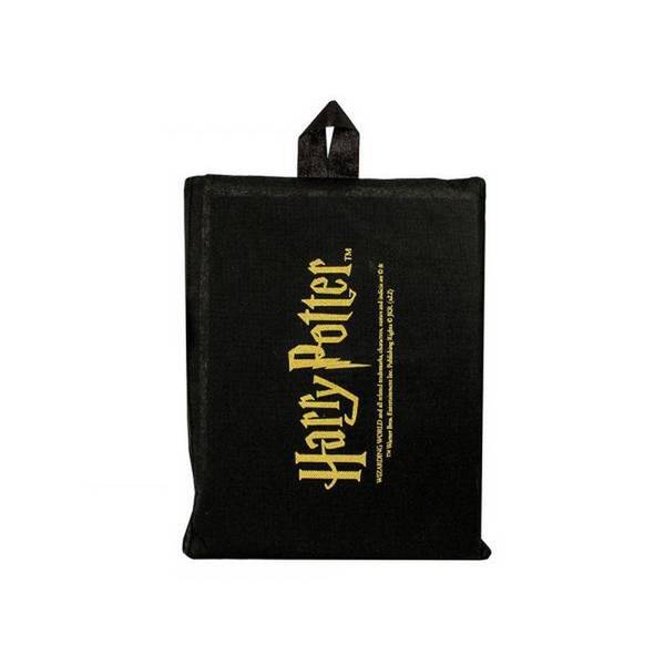 Harry Potter stationery set Hogwarts crest tin box, UK version
