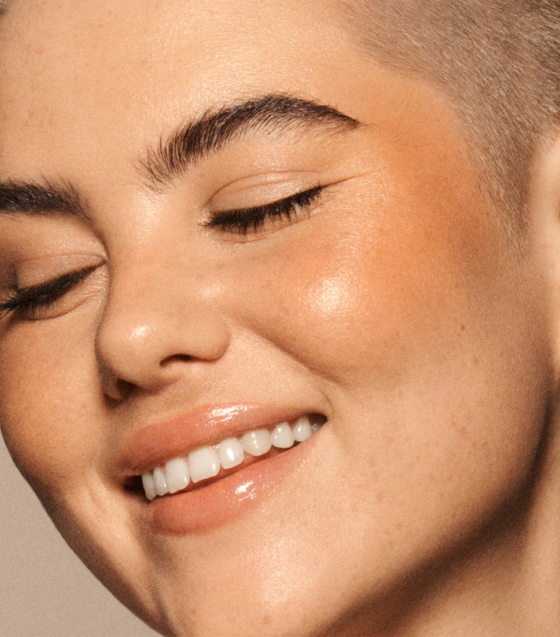 Vieve Sunset Blush Balm, a buildable cheek colour (British brand)