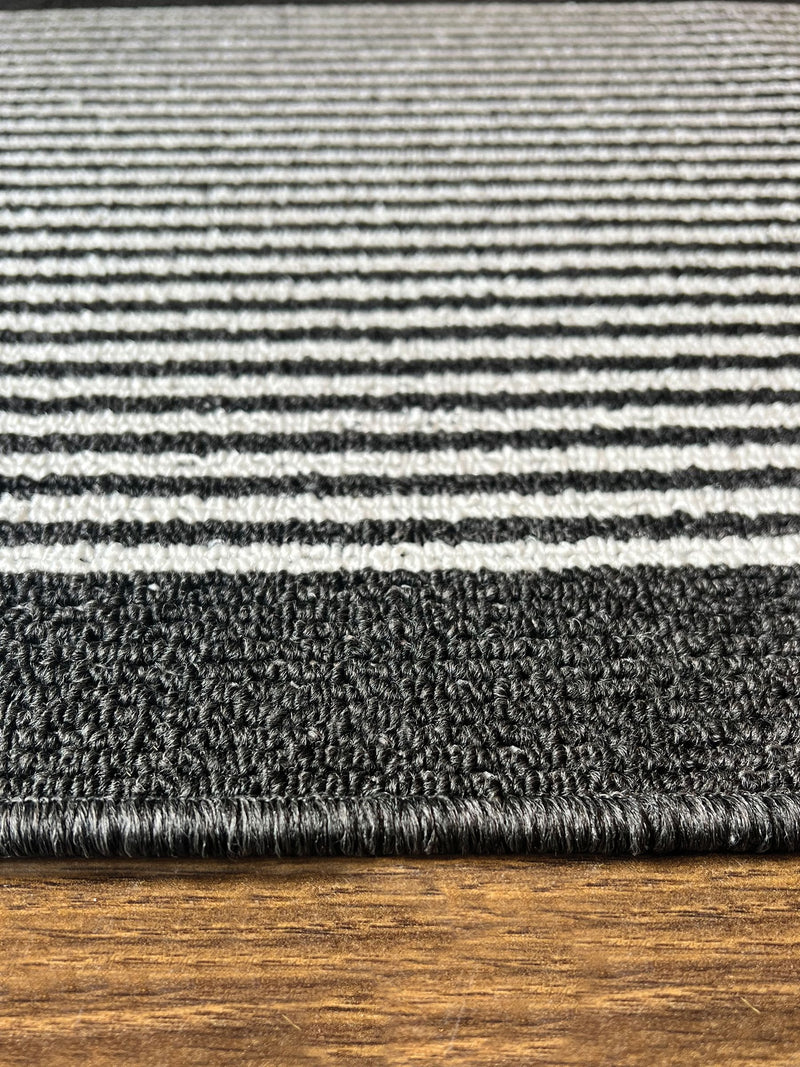 My Mat black utility stripe runner 150cm - British product