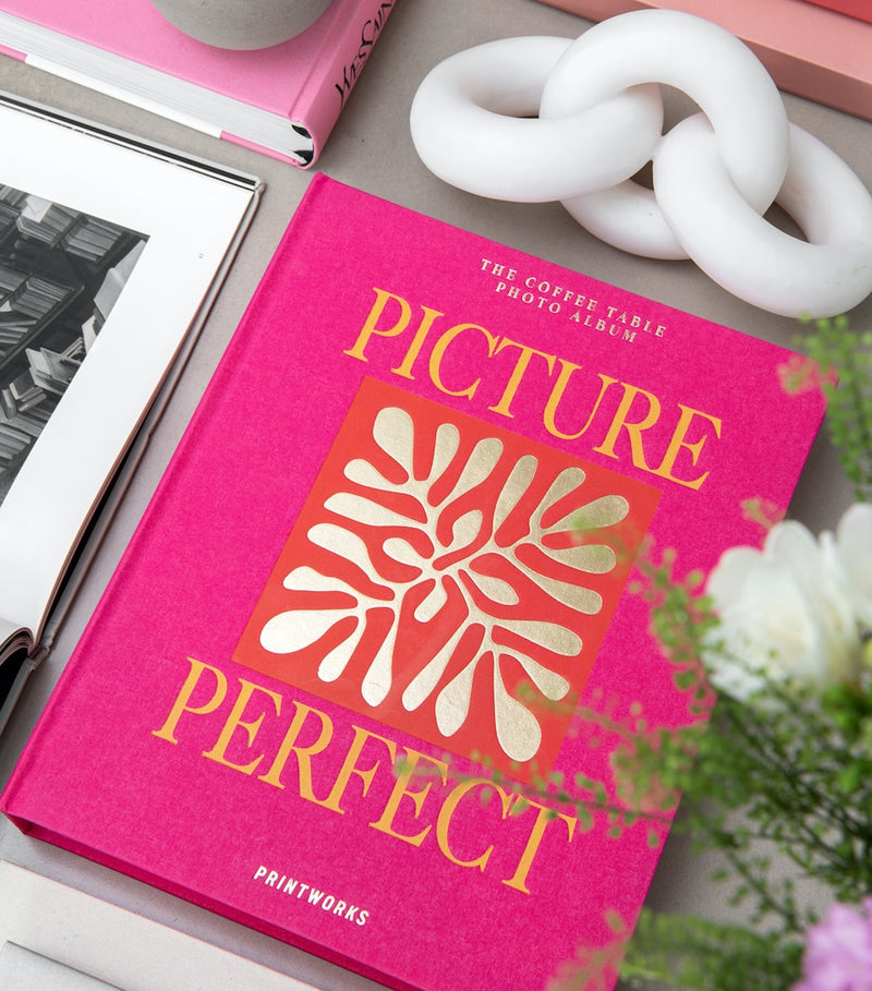 Printworks Picture Perfect photo album with 30 pages for 10x15cm photographs, imported from the UK