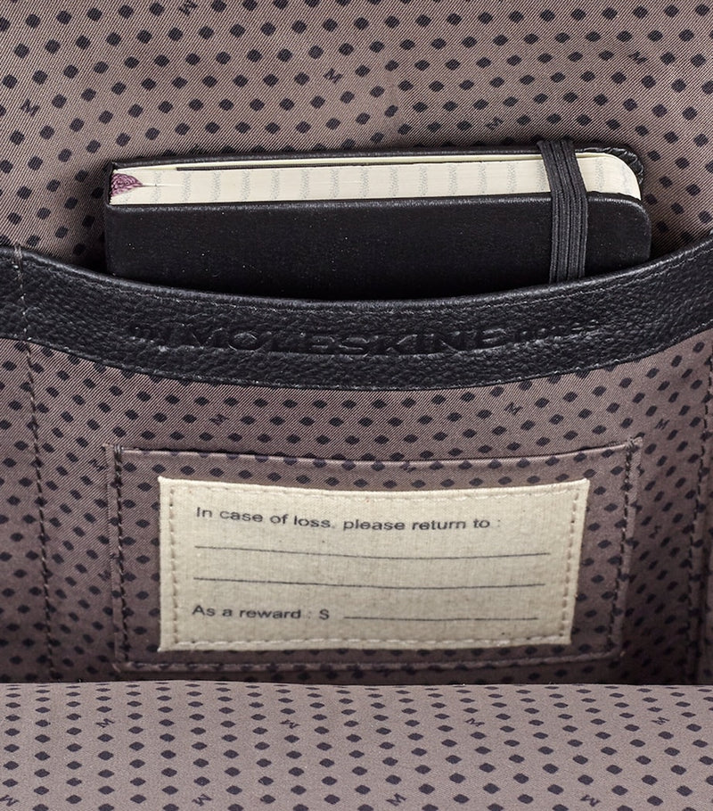 Moleskine leather laptop bag for 15-inch devices - British product
