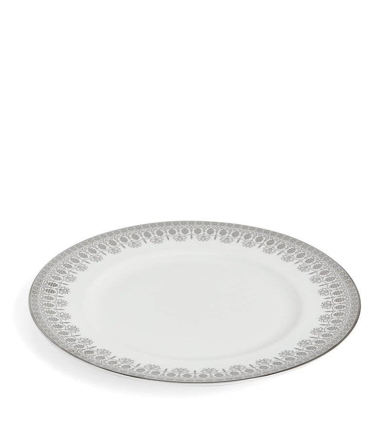 Wedgwood Silver Tonquin bone china plate 27cm (British brand)