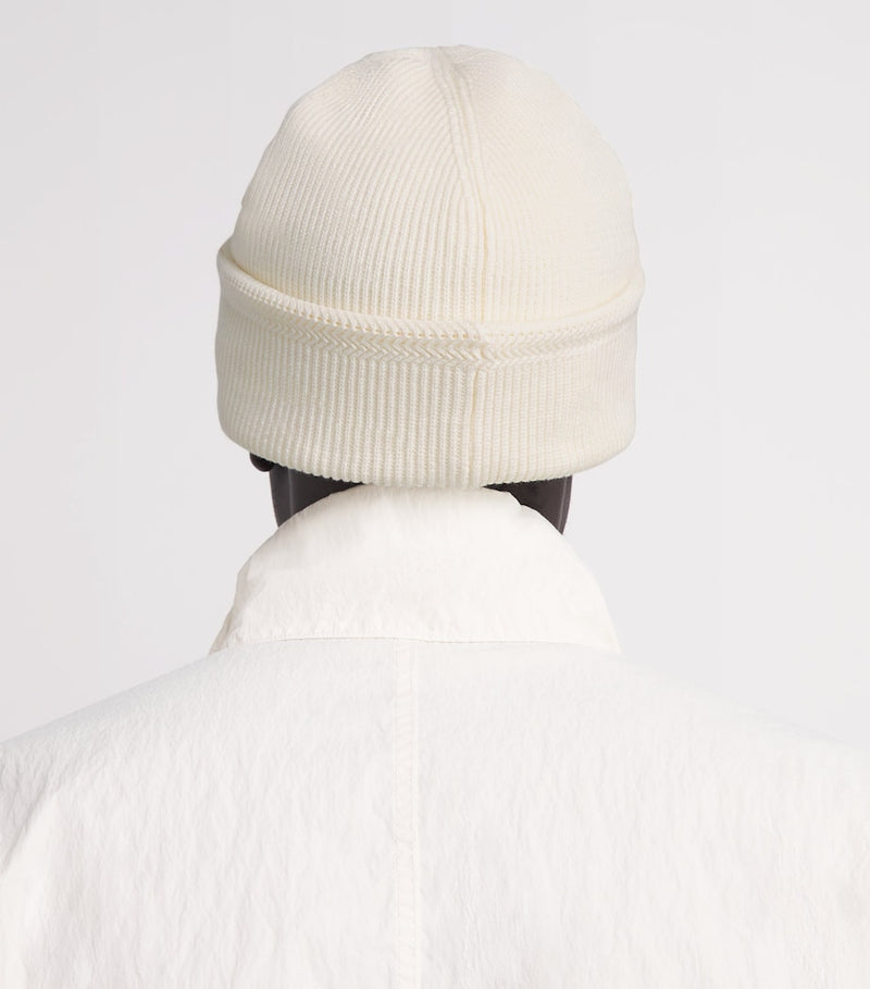 Stone Island beanie with compass patch - British product