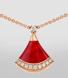 Bvlgari Divas' Dream rose gold necklace with diamonds and carnelian - British product