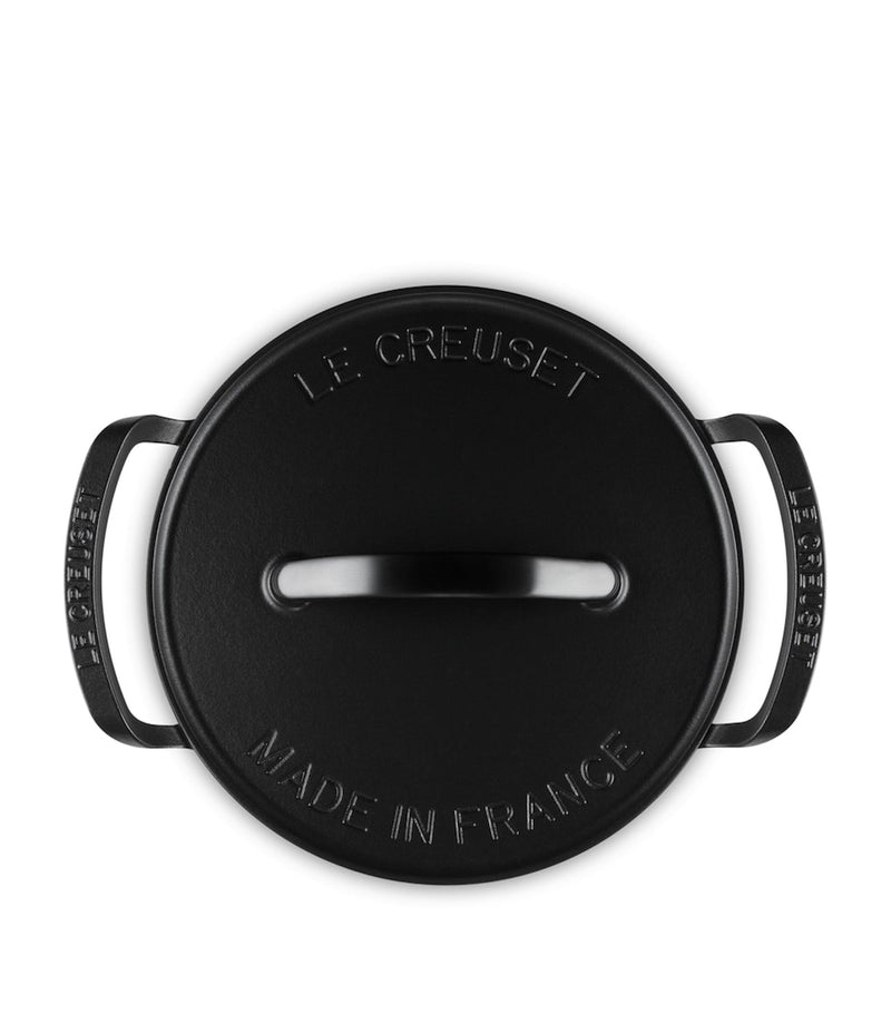 Le Creuset BBQ casserole dish 28cm, imported from the UK