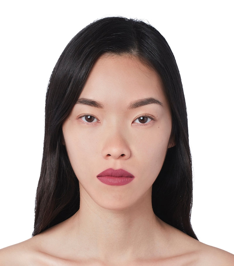 Gucci matte lipstick with silk-like finish 3.5g, imported from the UK