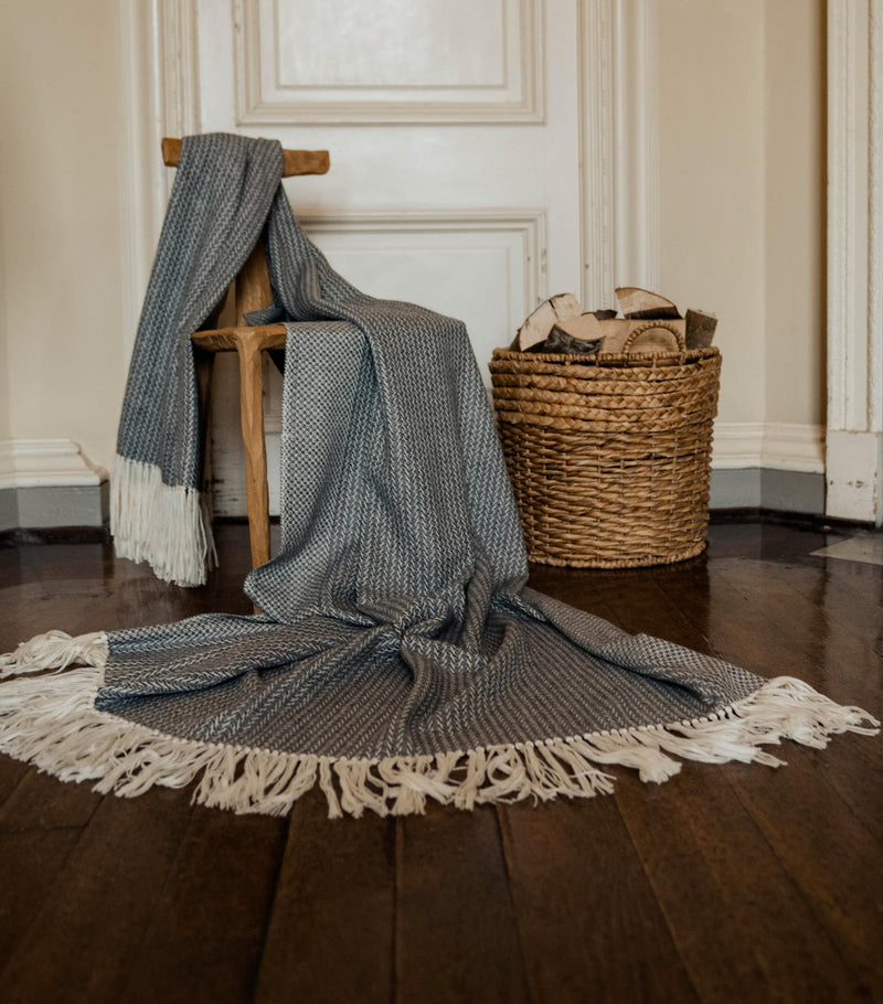 Araminta Campbell Alpaca-Blend Woodland Inkcap Throw 150cm x 230cm - British product