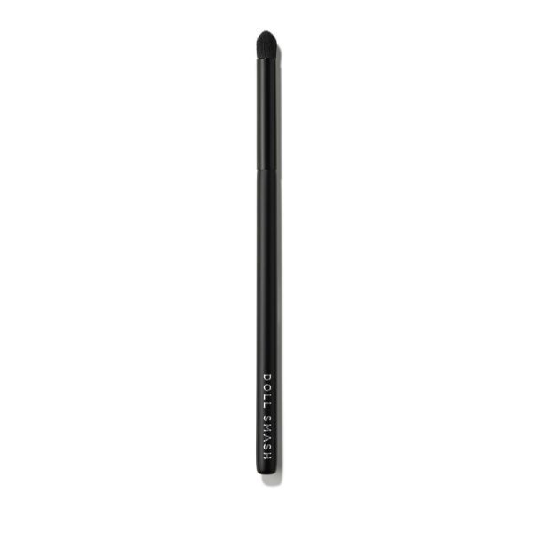 Doll Smash Diffused Smudger eye brush (British brand)