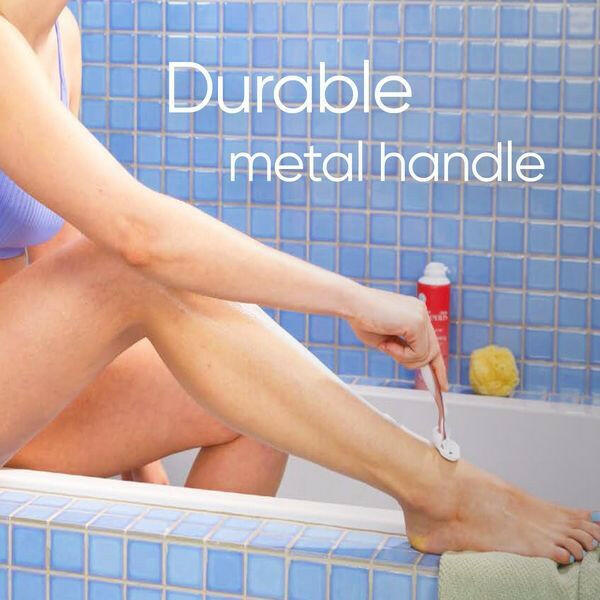 Venus Deluxe Smooth Sensitive RoseGold Razor - 3 Blades GOODS Sainsburys