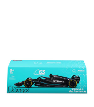 Bburago F1 Mercedes-AMG W14 #63 George Russell with Helmet 1:24 Scale Model