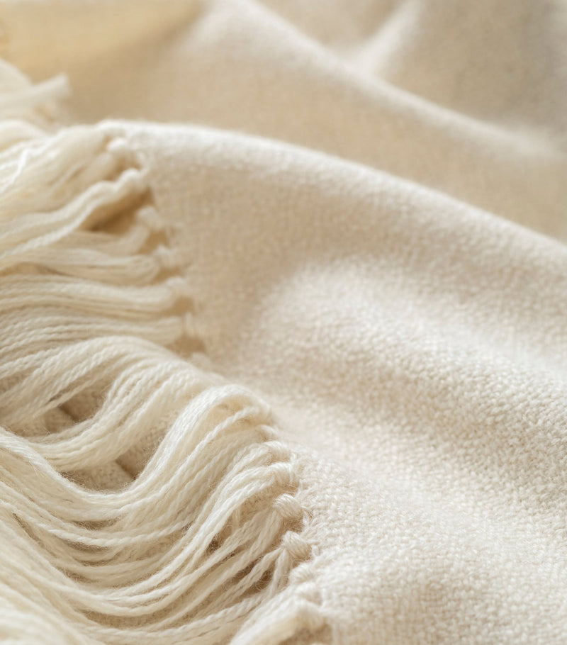 Araminta Campbell Alpaca-Blend Willow Throw Blanket 150cm x 230cm - British product
