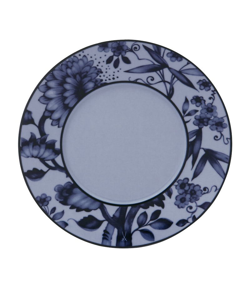 Meissen porcelain saucer 17cm (British brand)