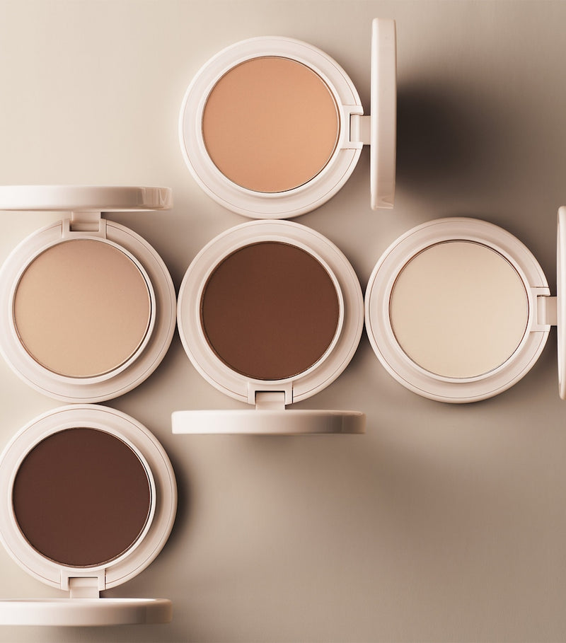 Kylie Cosmetics Natural Blur powder foundation, UK version