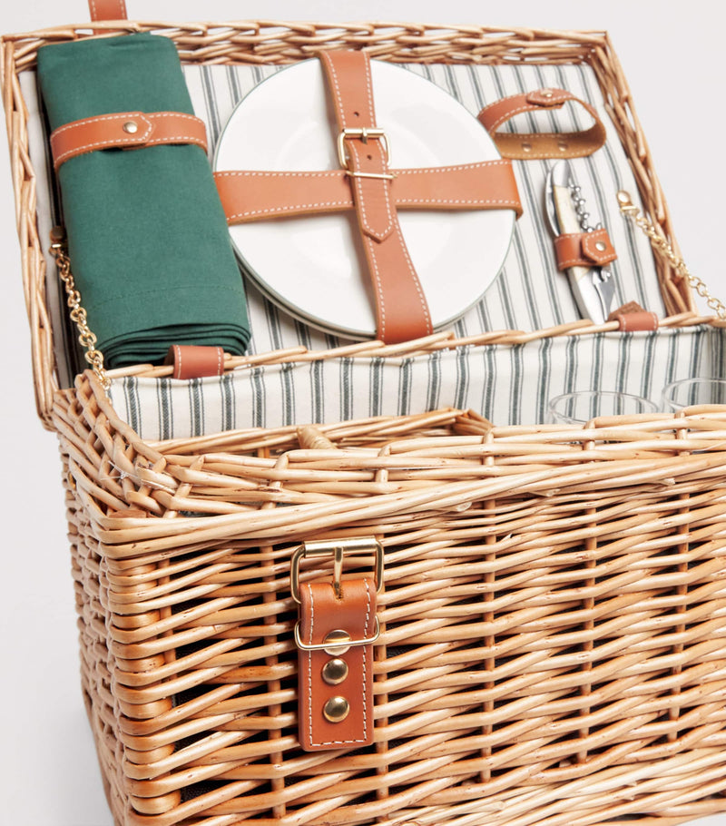 Harrods fitted picnic hamper for 2, UK version