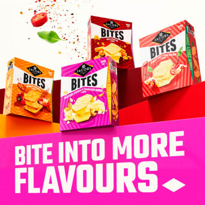 Jacob's Bites Red Leicester crackers 125g, imported from the UK