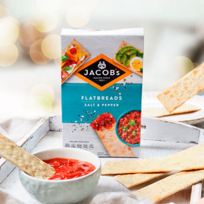 Jacob's Flatbread Salt & Pepper Crackers 150g