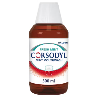 Corsodyl medicated mouthwash Fresh Mint 300ml - British product
