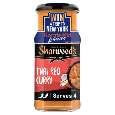 Sharwood's Thai red curry cooking sauce 415g (British brand)
