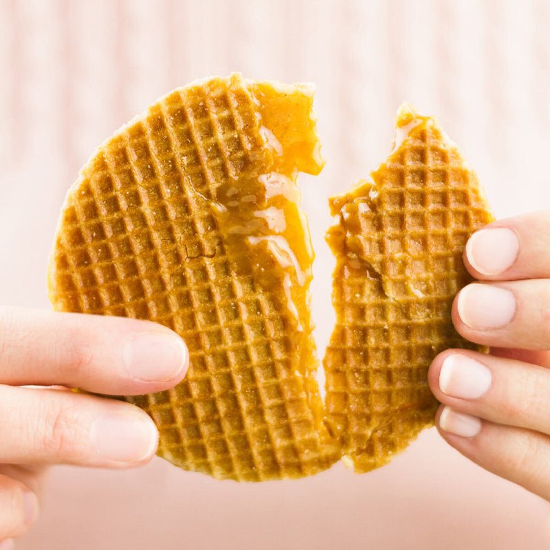 Le Chic Patissier Stroopwafels caramel syrup filled 40 pack, UK version