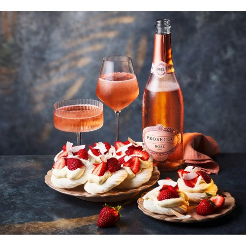 M&S 8 Meringue Nests