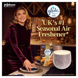 Glade Festive Candle Honey & Chocolate
