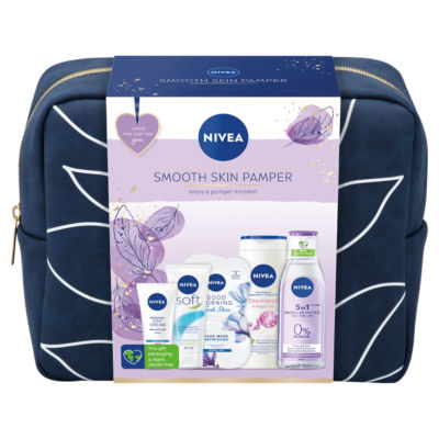 Nivea Smooth Skin Pamper Gift Set, five products and bag, UK version