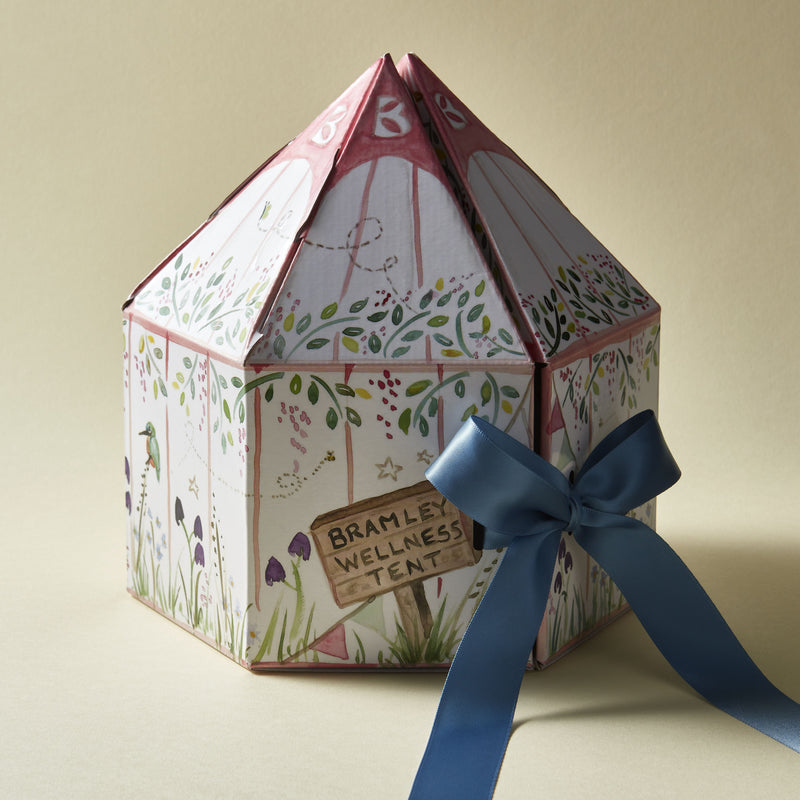 Bramley Wellbeing Tent Gift Set with natural bath products, UK version