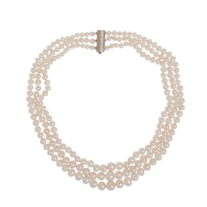 Coleman Douglas triple pearl necklace Platinum Jubilee - British product