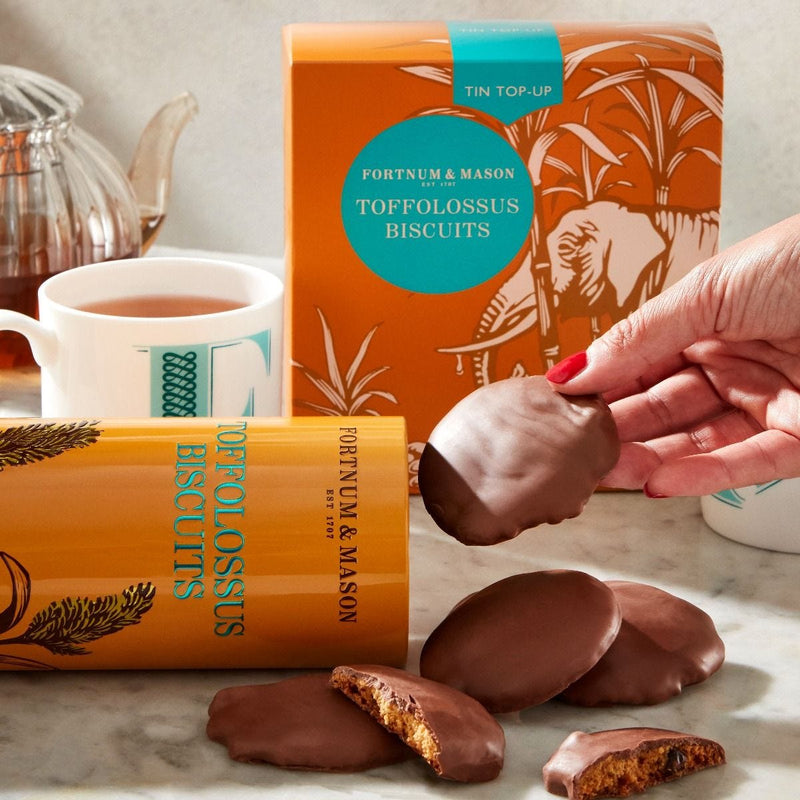 Toffolossus biscuit carton 600g with chocolate toffee and dates (British brand)