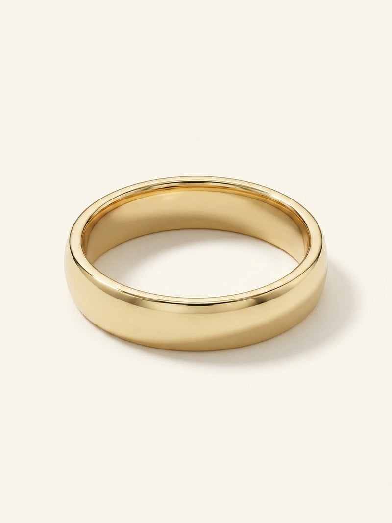 Cartier d'Amour 5mm 18ct yellow gold wedding ring (British brand)