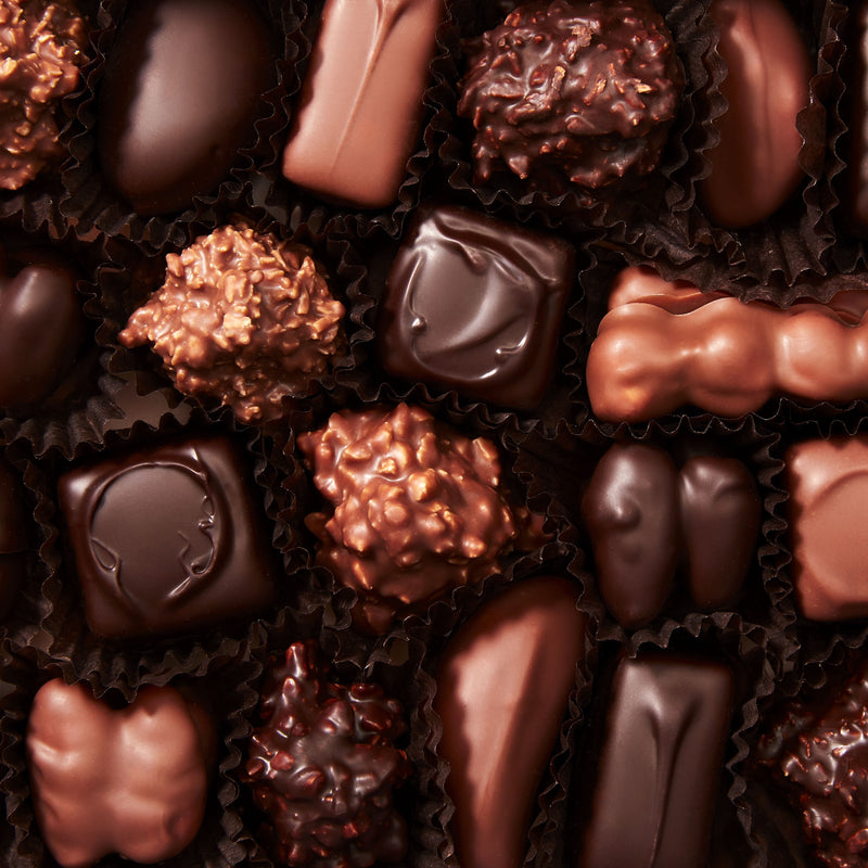 Fortnum's chocolate nut selection 240g assorted chocolates (British brand)
