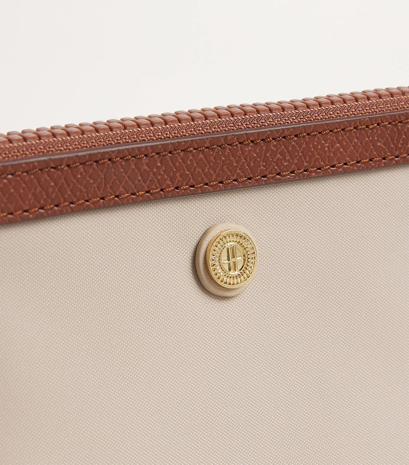 Harrods small nylon wash bag - British product