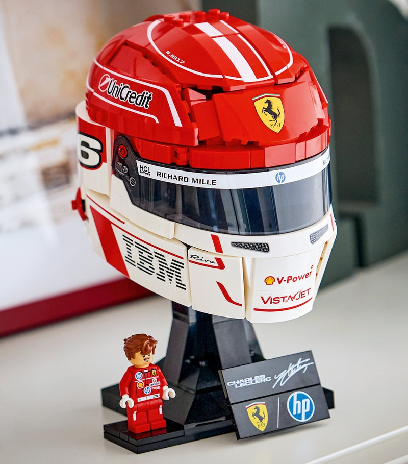 LEGO Scuderia Ferrari HP Lewis Hamilton Helmet 43022, UK version
