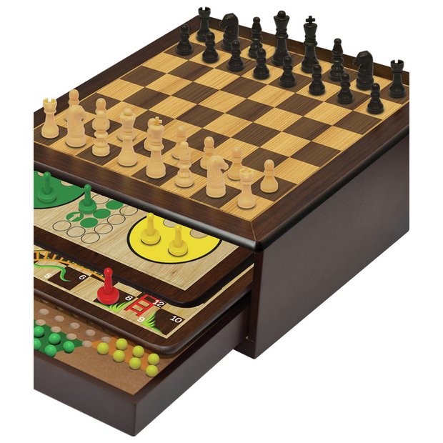 Argos Home 10 in 1 Games House wooden board games set, UK version