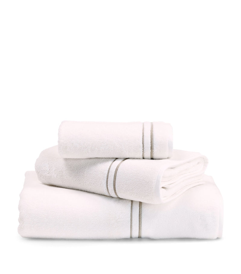 Frette layering embroidery hand towel 60cm x 110cm, UK version