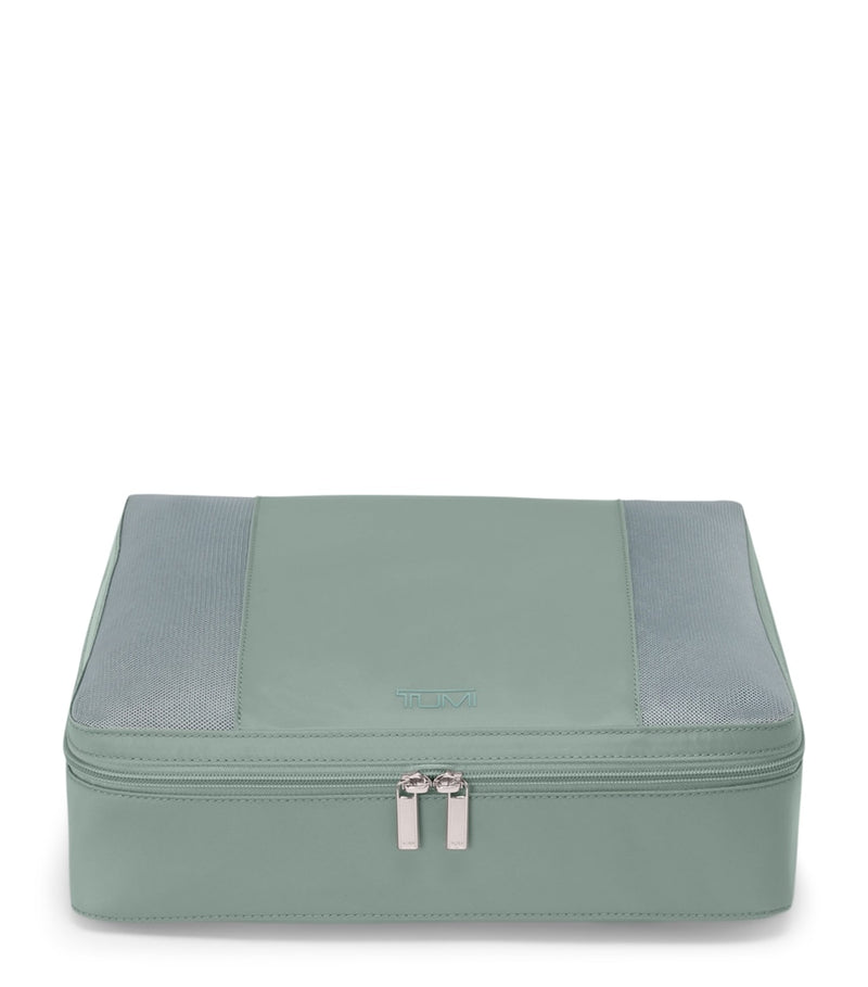 Tumi medium packing cube - British product